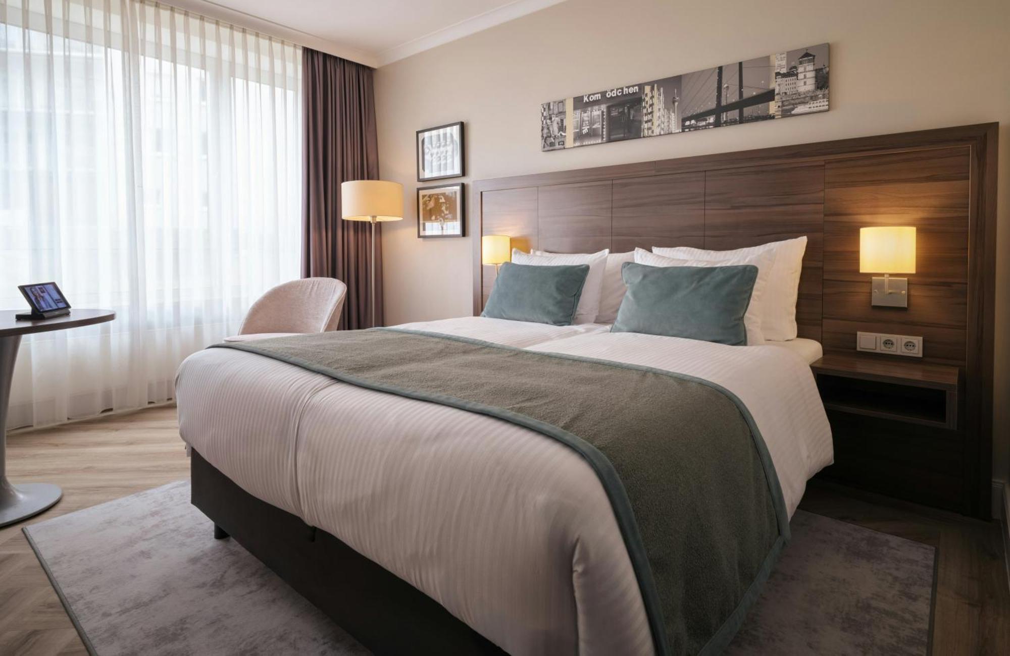 Leonardo Royal Königsallee 4*