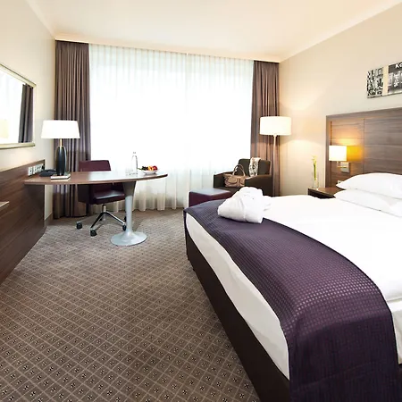 Leonardo Royal Koenigsallee Hotel 4*