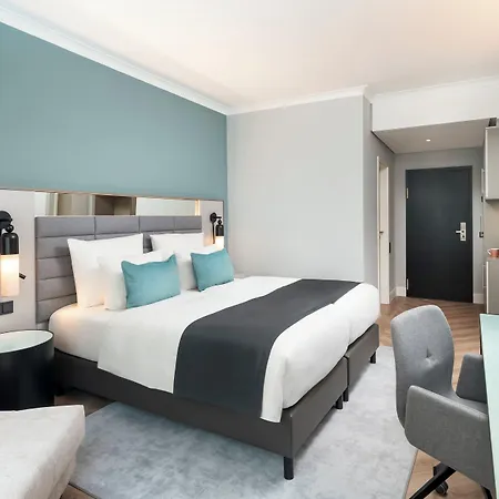Hotel Leonardo Royal Koenigsallee 4*