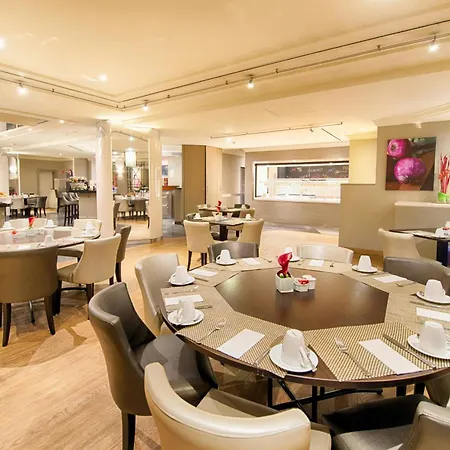 Leonardo Royal Koenigsallee Hotel 4*